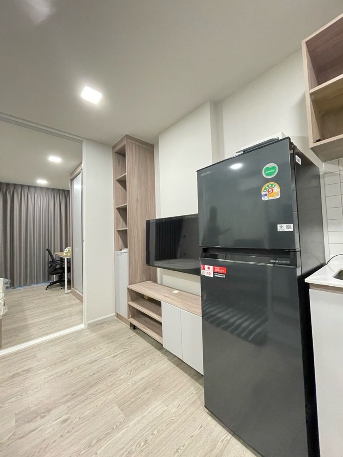 ขายห้องดี วิวสระ – รูปที่ 2