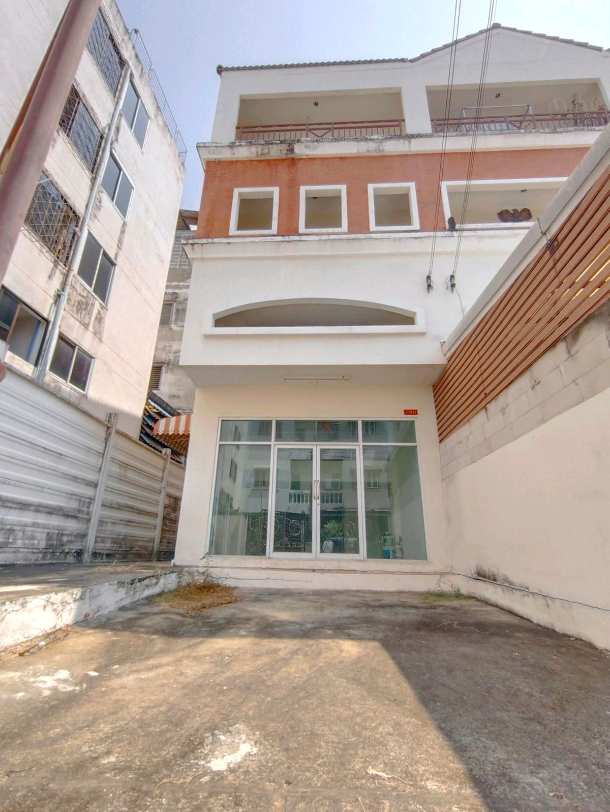 🏡 ขายบ้านทาวน์เฮาส์ 3 ชั้น ซอย 12 หมู่บ้านเพชรเกษม 2 ราคา 3.5 ล้านบาท ฟรีค่าโอน 💥 บ้าน – รูปที่ 2