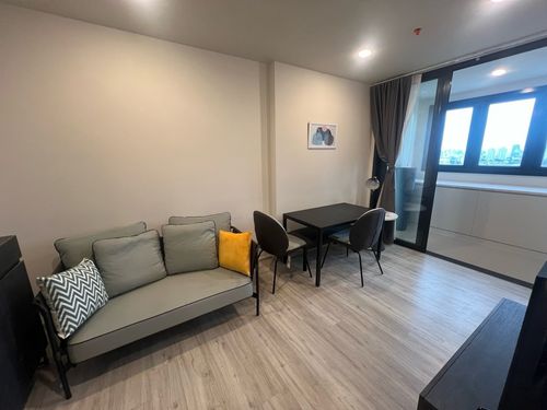 For Rent📍1Bed1Bath🛁 XT Huaikhwang 📞0639399665