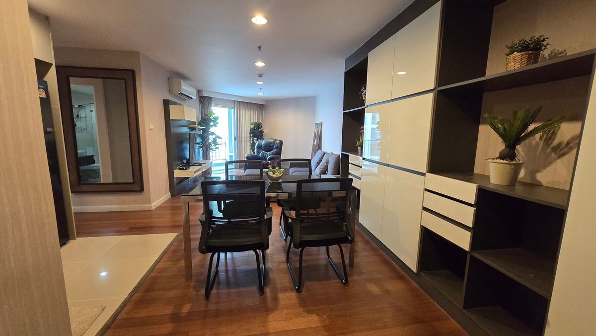 Hot Deal 🏢 Belle Grand Rama9 // 3 bed 50,000 baht/month Hot Deal 🏢 Belle Grand Rama9 // 3 bed 50,000 baht/month