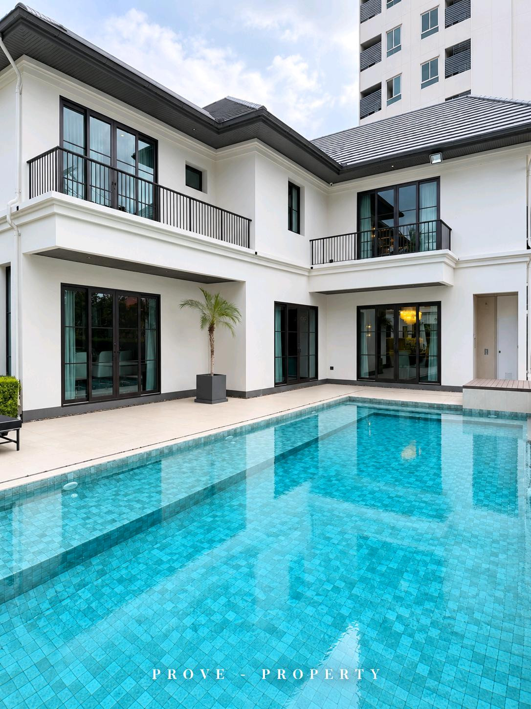 Nichada Onyx |  880 sq.m. • 300 sq.w. • 5 Bedrooms 6 Bathrooms • Fully Furnished • 5 Parking – รูปที่ 2