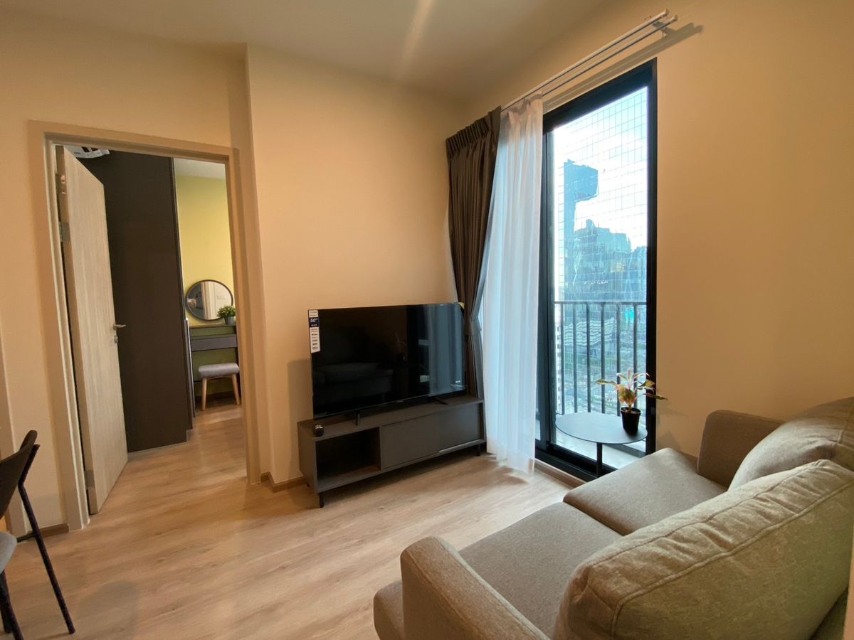 ⭐️ Nue district R9 - 2 bed 1 bath, Accept short term rent ‼️ ⭐️ Nue district R9 - 2 bed 1 bath, Accept short term rent ‼️