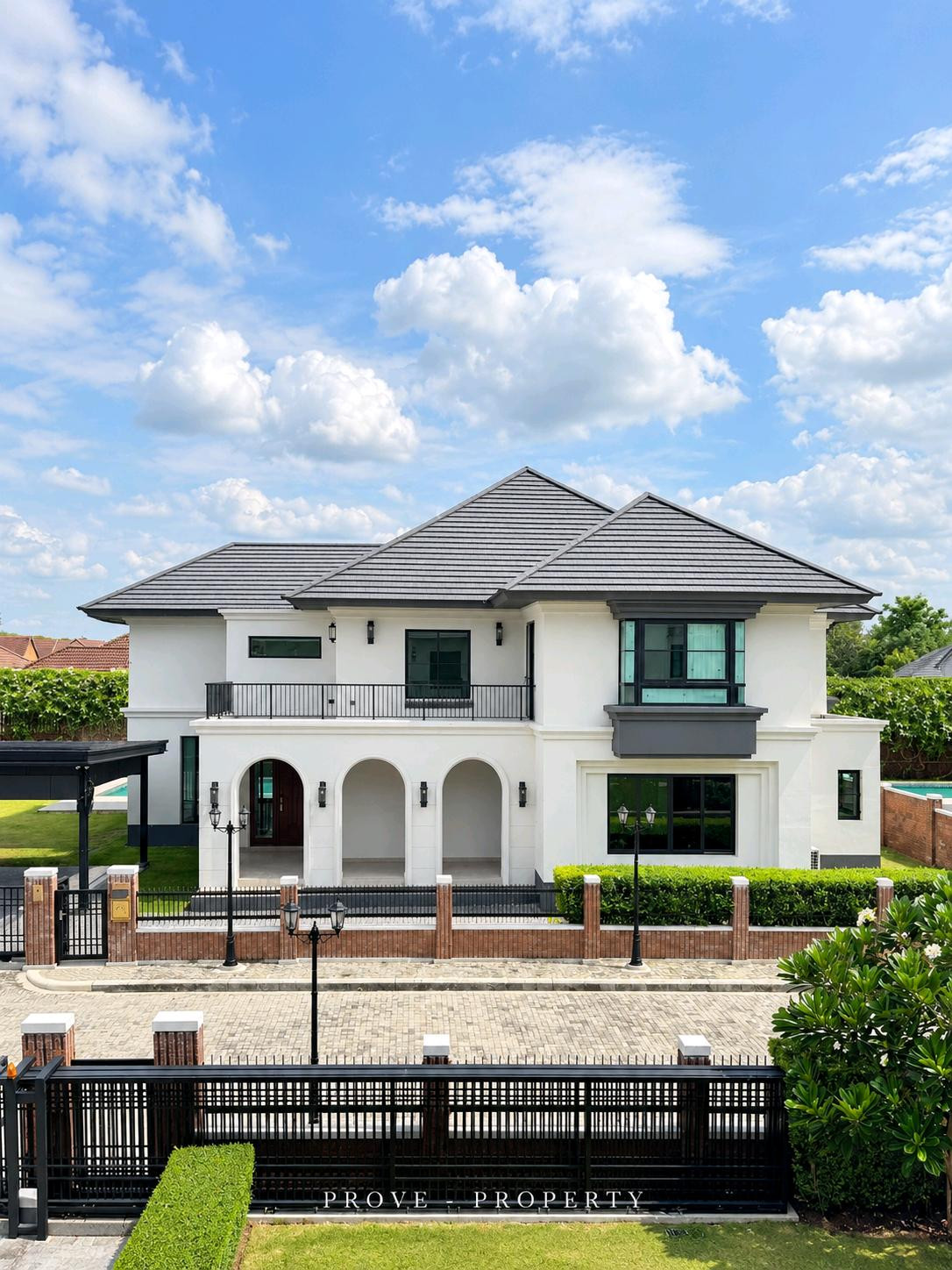 ▫️ Luxury Mansion Nichada Onyx ▫️ 880 SQ.M. | 300 SQ.W. | 92.5MB | 5 Bedrooms 6 Bathrooms | Fully Furnished | 086-9299929 Punny