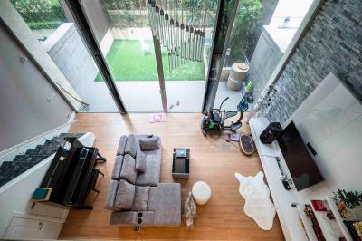 🔥Urgent sale + 🔥349 Residence Townhome, high privacy, 2 bedrooms, 3 bathrooms, area 350 sq m., near EmQuartier shopping mall