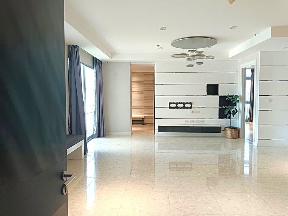 Nusasiri Grand condo for sale, price 24,500,000 baht [NCS250711]