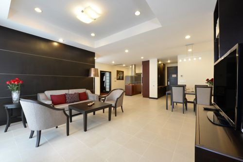 For rent Huge Apartment in Asoke! 2 Bedroom-renovated 155 sq.m near BTS Asoke call 086-369-2224