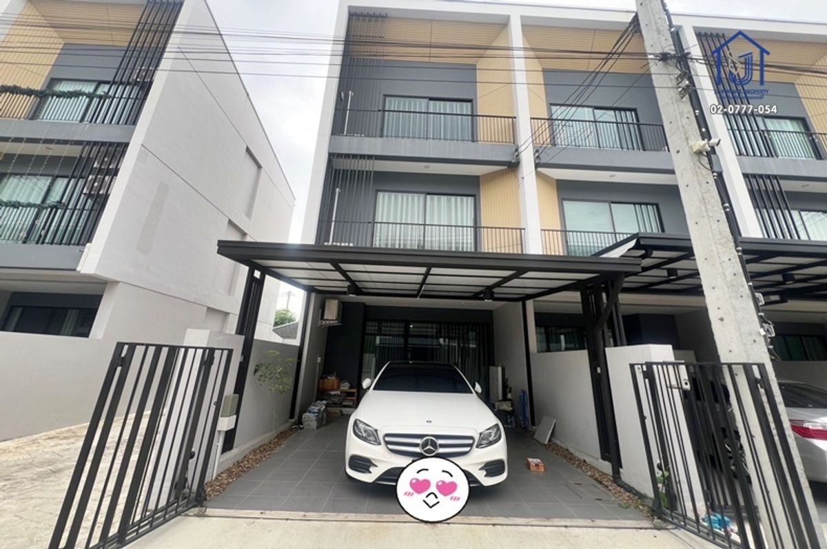 ขายทาวน์โฮม 3 ชั้น หมู่บ้านนลินอเวนิว พลัส ถนนสามวา หลังมุม ใกล้รถไฟฟ้าสายสีชมพู ขายทาวน์โฮม 3 ชั้น หมู่บ้านนลินอเวนิว พลัส ถนนสามวา หลังมุม ใกล้รถไฟฟ้าสายสีชมพู