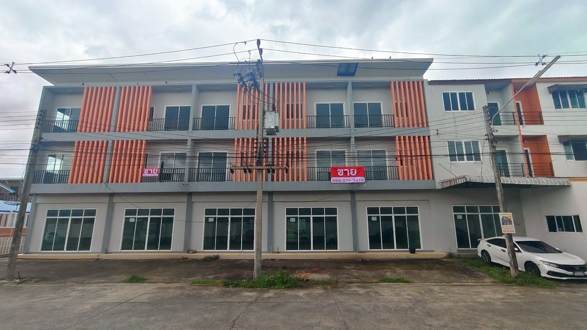 ขาย อาคารพาณิชย์ 4 คูหา หมู่บ้านกรีนวิลล์ หทัยราษฎร์ 