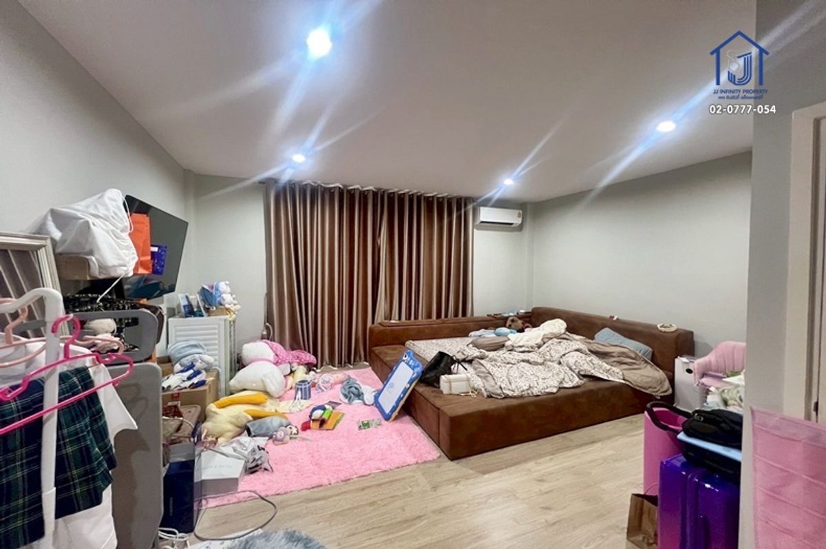 ขายทาวน์โฮม 3 ชั้น หมู่บ้านนลินอเวนิว พลัส ถนนสามวา หลังมุม ใกล้รถไฟฟ้าสายสีชมพู – รูปที่ 4