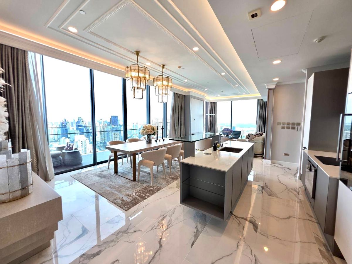 Marque Sukhumvit: 2bed 3bath 185.62sqm Sell 120,000,000 Rent: 350,000/mth. Am: 0656199198