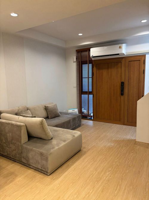 K-6463 Urgent sale! Townhome Q Prime Sukhumvit 77 is ready to be near the On Nut BTS BTS and MRT Sri Nuch.
