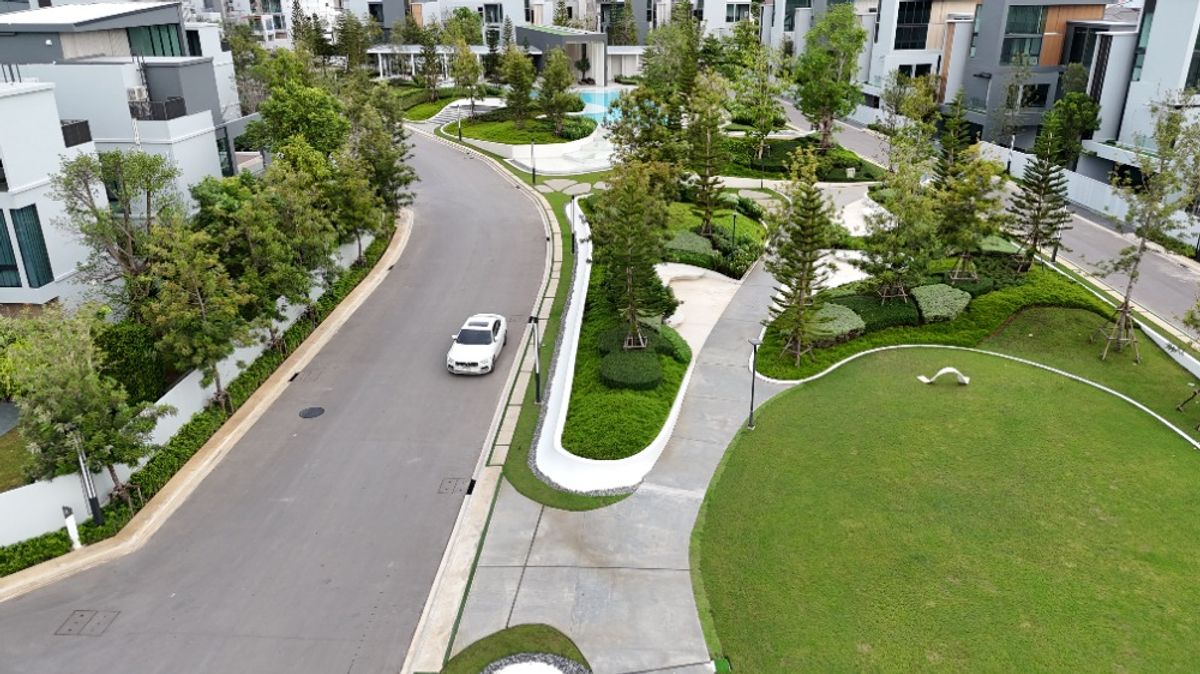 บ้าน Hi-end style modern loft at VIVE Bangna KM13 ติดสวน – รูปที่ 3