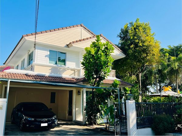 House for rent in Nonthaburi, Bang Yai, near Central Westgate. Easy access from multiple routes and plenty of food options nearby.