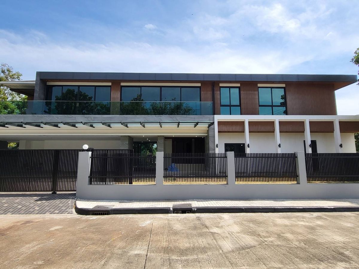 ขายบ้าน Perfect Masterpiece Sukhumvit 77 เฟอร์เฟค มาสเตอร์พีซ 3 อ่อนนุช- สุวรรณภูมิ 6 นอน 7 น้ำ 770 ตรม. ที่ดิน 237.6 ตรว. วิวเลค ขาย 59,900,000