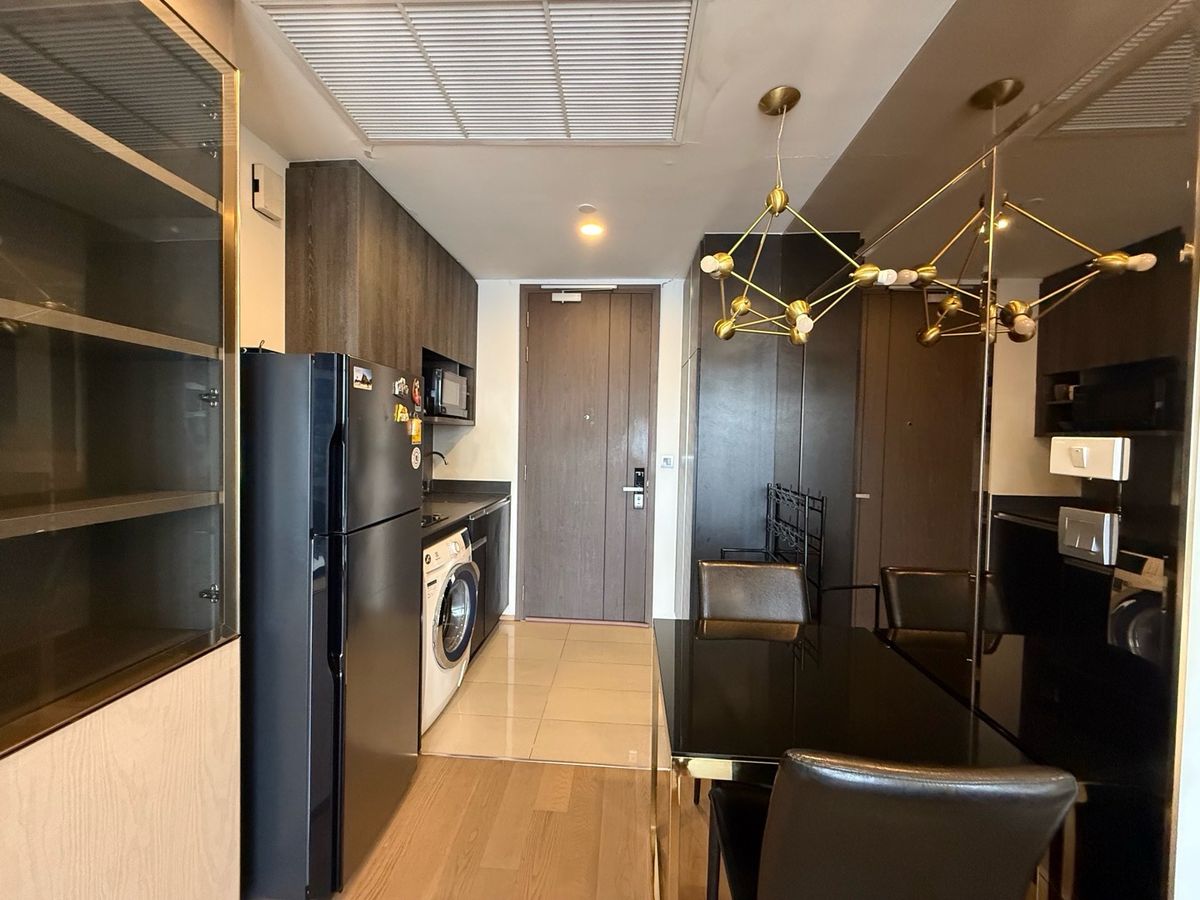 For Rent!! Ashton Chula - Silom Rent Price!! 30,000฿ per month❤️‍🔥1 Bedroom size 34 sq.m. Contract Aomam (agent) Tel./Line id : 0955871692 WhatsApp : +66 95 587 1692 – รูปที่ 3