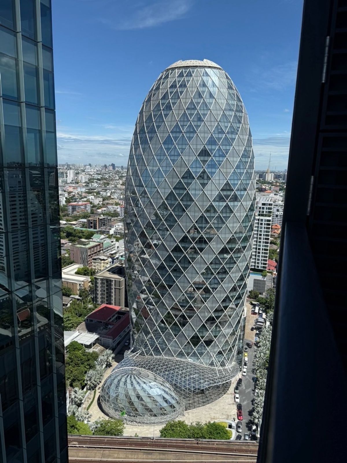 ❤️for rent noble around ari , สนใจ line @900cqqhk tel 0859114585. ❤️• 1 ห้องนอน 1 ห้องน้ำ ห้องใหม่• ขนาด 27 ตร.ม. ชั้น 29 • ค่าเช่า 21,500 บาท/เดือน เฟอร์นิเจอร์เเละเครื่องใช้ไฟฟ้าพร้อมเข้าอยู่• เตีนงนอน 5 ฟุต• ชั้นวางทีวี• เครื่องปรับอากาศ• เครื่อง – รูปที่ 4