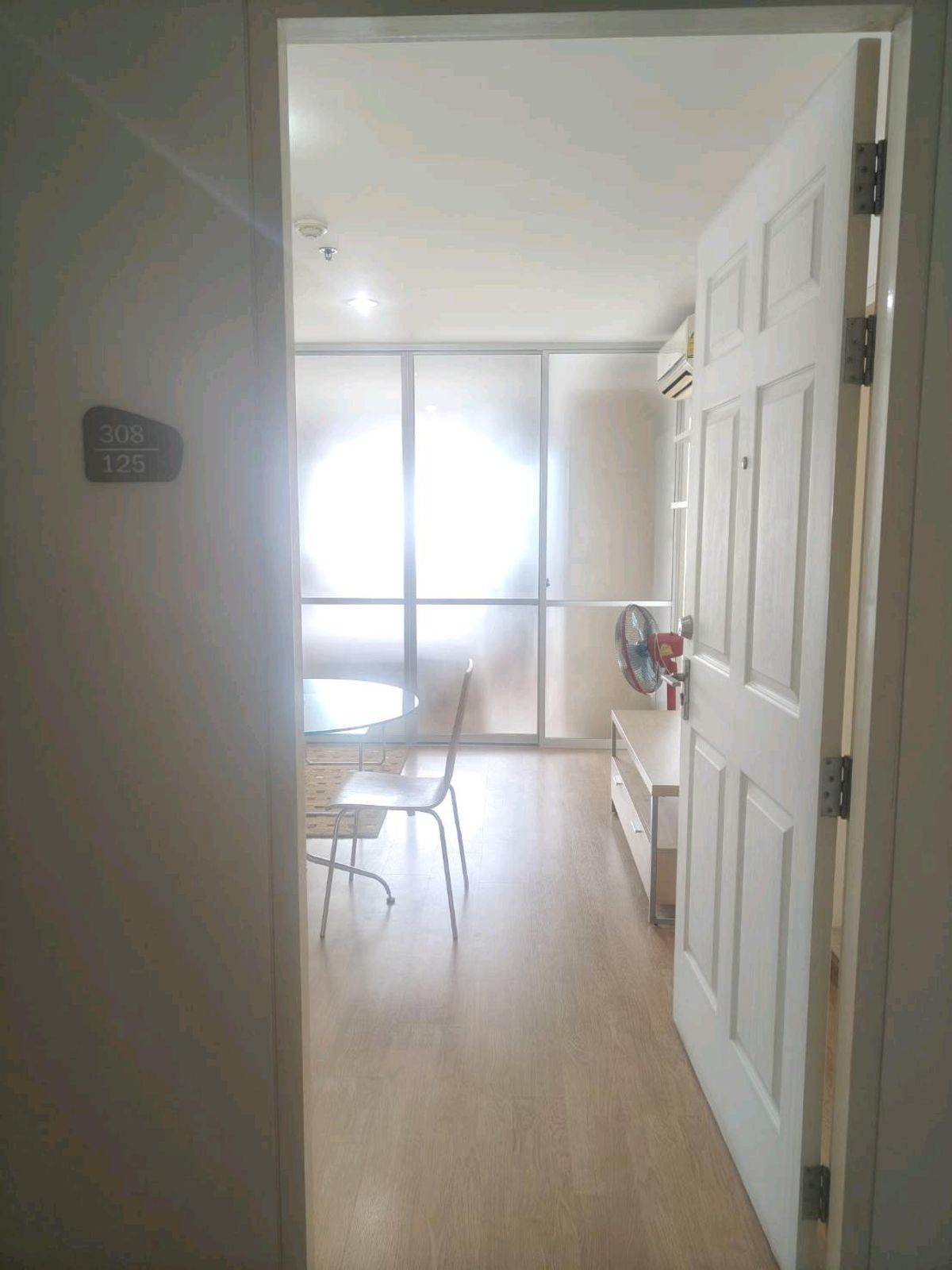 Quick release, beautiful room, good price (all new rooms)