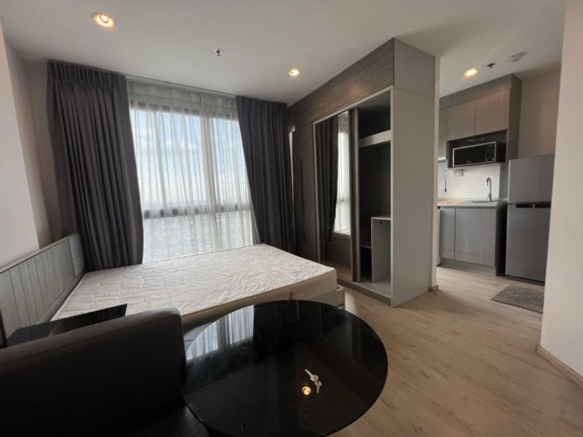 Ideo Sathorn Thapra room for Rentขนาด 22 ตรม Studio ราคา9,500 BTS โพธิ์นิตมิตร สนใจนัดเข้าชม 0614162636 