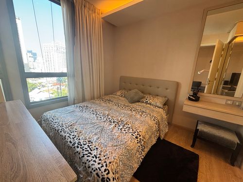 Foreigner Quota ขายคอนโด H Sukhumvit 43 ราคา 7,500,000 บาท [SHN00433]
