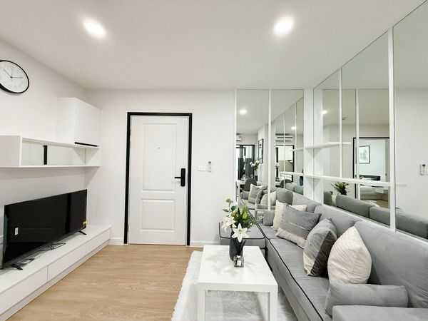 For Sell  :  Icondo Sukhumvit 103. Newly Renovated (ST-02)(Close to BTS Udomsuk ,MRT Sri-udom)