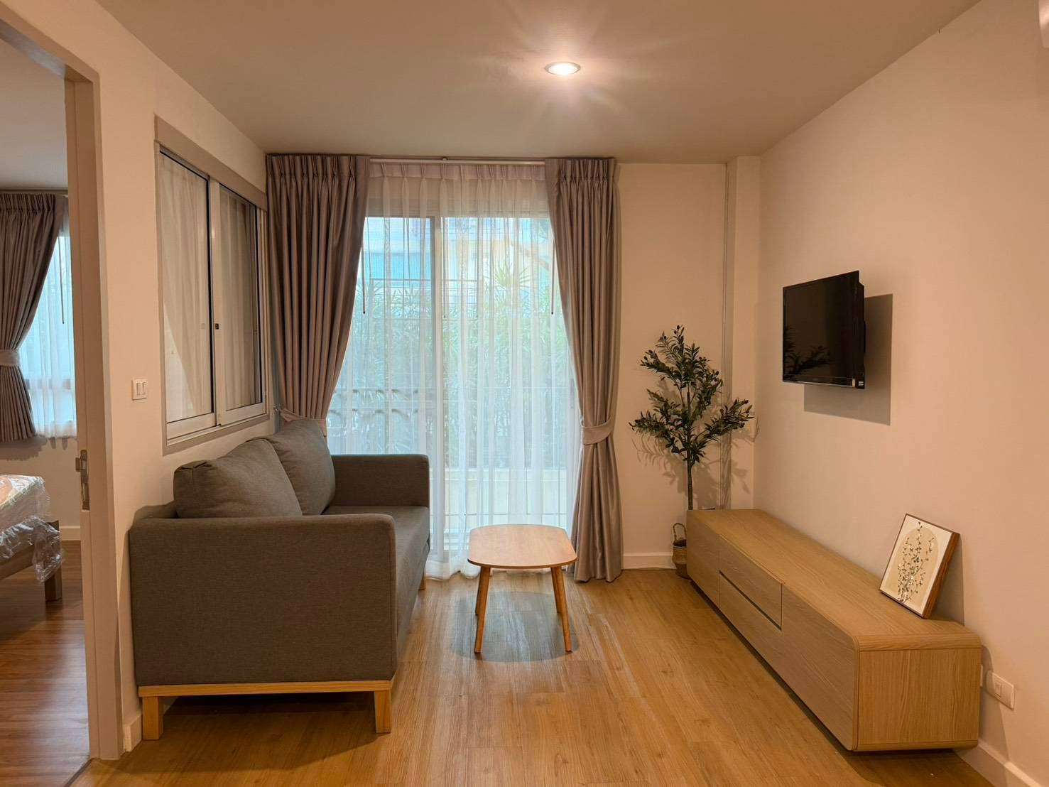 The Clover Thonglor (The Clover Thonglor) (1Bed1bath 50SQM) The Clover Thonglor (The Clover Thonglor) (1Bed1bath 50SQM)