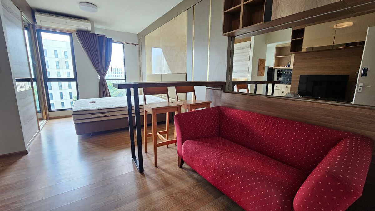 For rent  Unio Sukhumvit 72  phase 1 line @jmagency