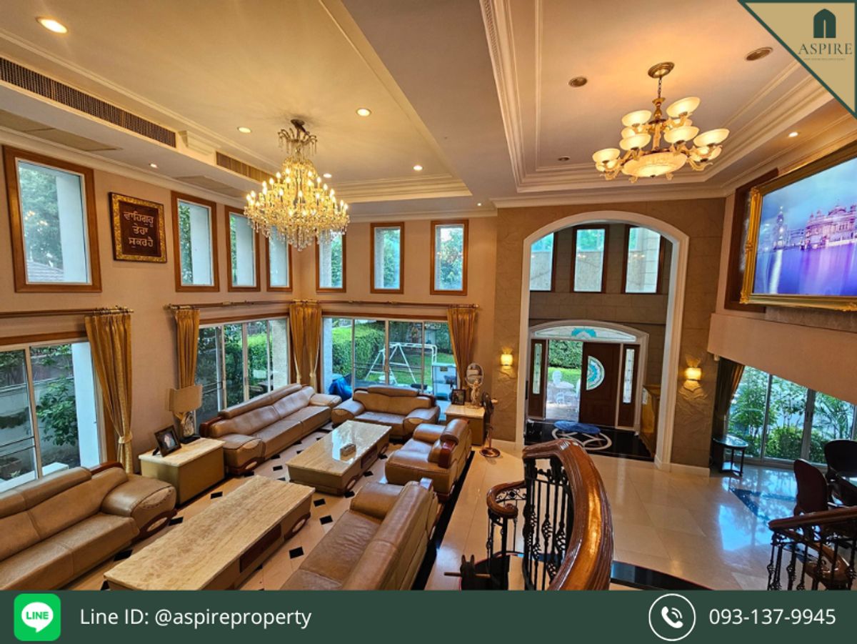 [For Sale] 3-Storey Detached House, Sukhumvit Soi 4, Near Benjakitti Park