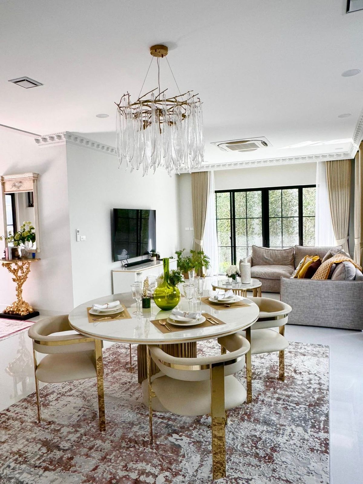 ✨ Reduce 4 million! Nantawan Rama 9 - New Krungthep Kreetha - French luxury mansion ready! ✨ ✨ Reduce 4 million! Nantawan Rama 9 - New Krungthep Kreetha - French luxury mansion ready! ✨