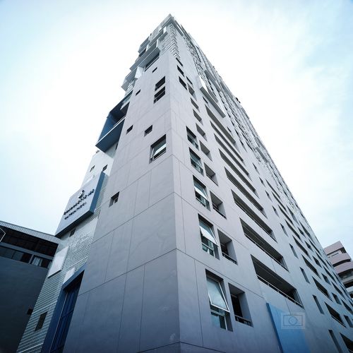 Best Price 2 Beds Duplex High Floor Nice Room & Good Location Close to BTS Ratchathewi 120 m.  @  Condolette Ize Ratchathewi 
