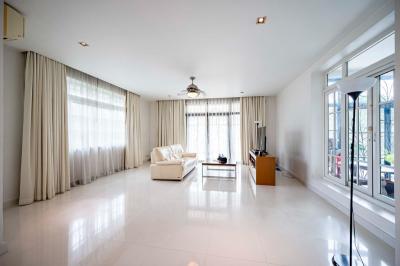 🔥Urgent sale + 🔥karuehaad tayard village, spacious area with private swimming pool
