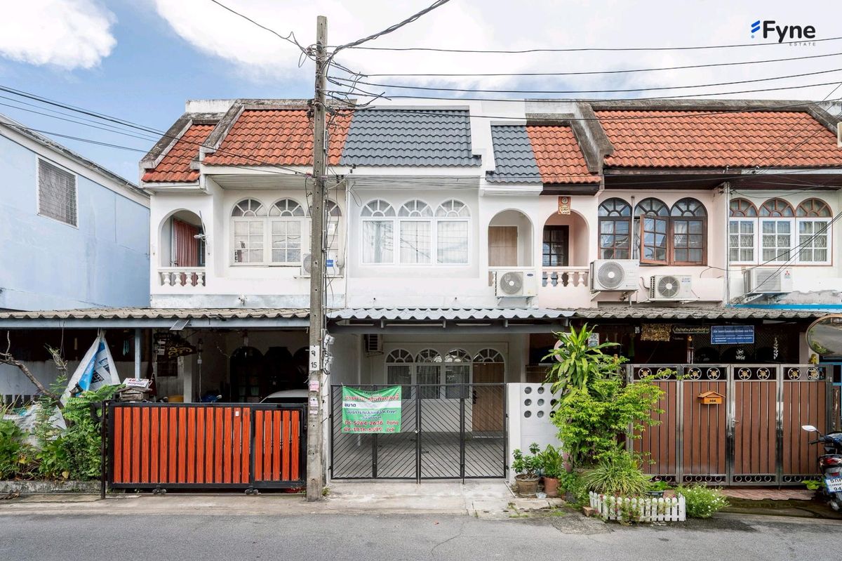 《House near the room》 2 bedrooms, 2 floors, 2 floors, Sukhon Sawat 3, near Satwit 2 《House near the room》 2 bedrooms, 2 floors, 2 floors, Sukhon Sawat 3, near Satwit 2