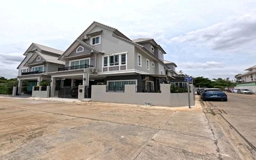 🔥 Full house for sale in full 2 sizes, 66.1 sq.w., 3 floors near BTS and MRT, Bang Wa, beautiful, new, with a full -fledged fir, 2 ways, 22 and Soi Ratchapruek 9 Near many facilities, fresh markets, convenience stores, 7Eleven Lotus, motorcycles and two r