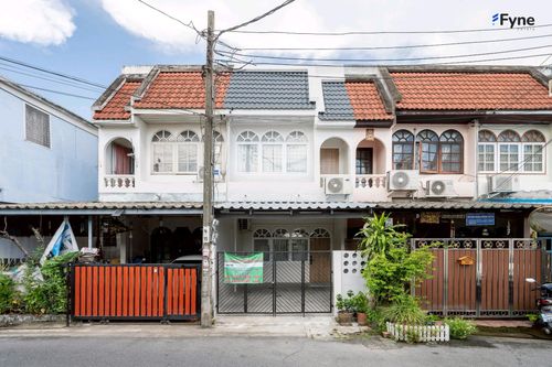 《บ้านใกล้ห้อง》 2 นอน 2 น้ำ 2 ชั้น บ้านสุคนธ์สวัสดิ์ 3 ใกล้สตรีวิทย์ 2 