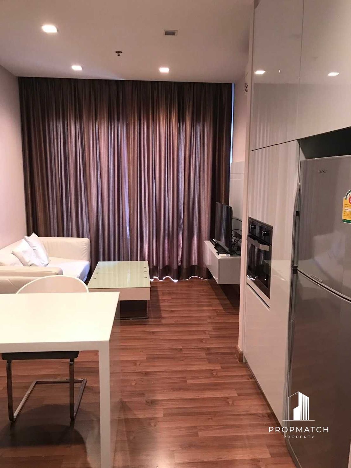 ✨Flash Deal ✨Ivy Ampio Ratchada ( 1Bed 1Bath 44SQM.) พร้อมอยู่ ! เพียง 5,680,000 บาท Tel.0981315848 @propmatch ✨Flash Deal ✨Ivy Ampio Ratchada ( 1Bed 1Bath 44SQM.) พร้อมอยู่ ! เพียง 5,680,000 บาท Tel.0981315848 @propmatch