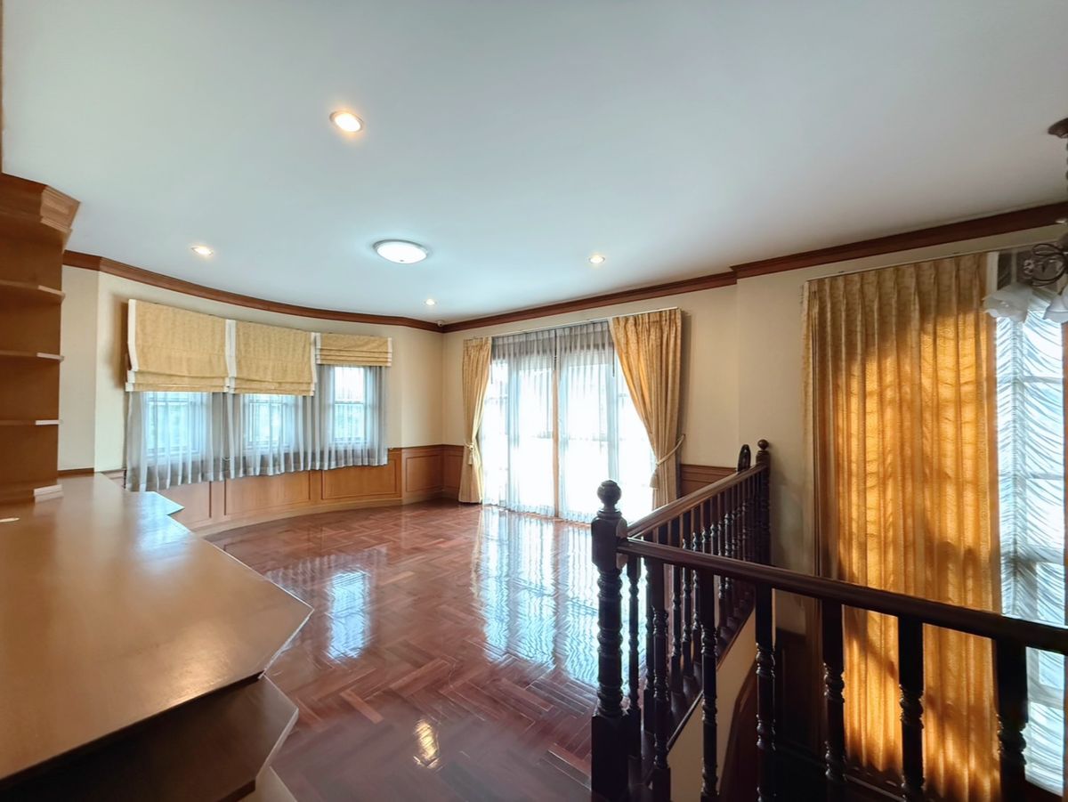 ขายบ้านเดี่ยวหลังใหญ่ หมู่บ้านศุภวรรณ เพรสทีจ ติดเดอะมอลล์บางแค ใกล้รถไฟฟ้า MRT สถานีหลักสองเพียงประมาณ 900 เมตรเท่านั้น – รูปที่ 2