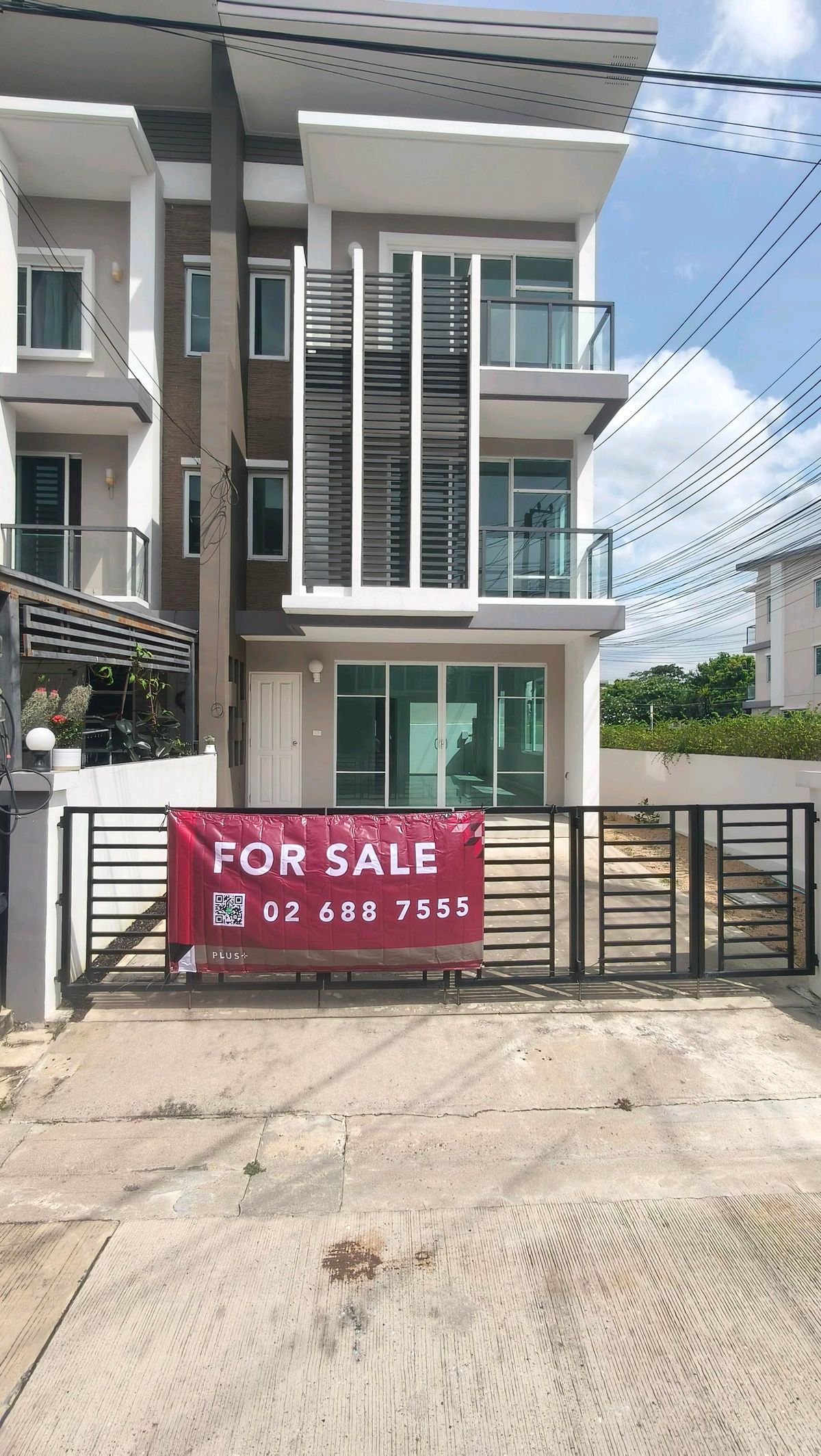 🔥ขายทาวน์โฮม 3 ชั้นแปลงมุม Town Avenue วิภาวดี 60 – 4 ห้องนอน บ้านเปล่า สภาพใหม่ ใกล้สโมสร เพียง 6.59 ล้านบาท ‼️‼️