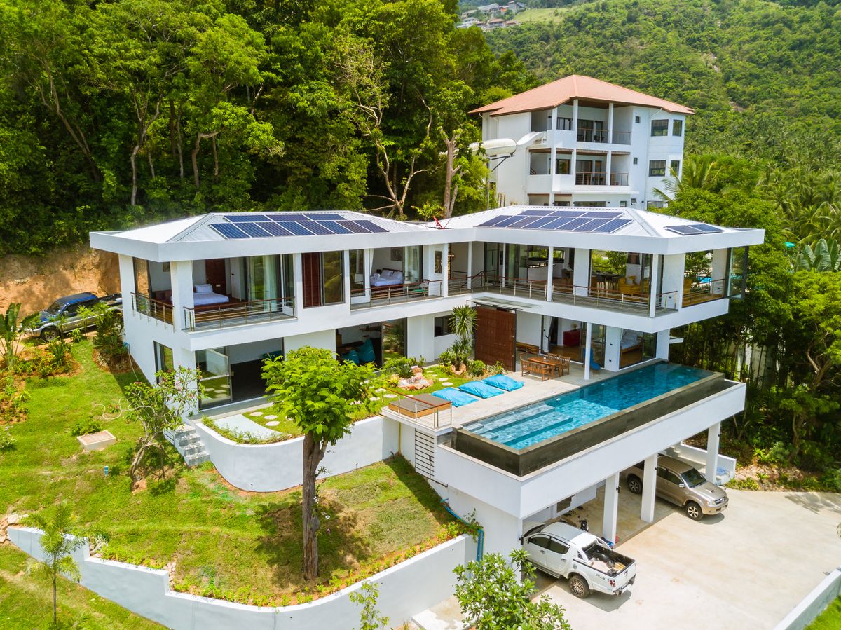 Luxury pool villa for the classy staycation and 6% rental yield investment Luxury pool villa for the classy staycation and 6% rental yield investment