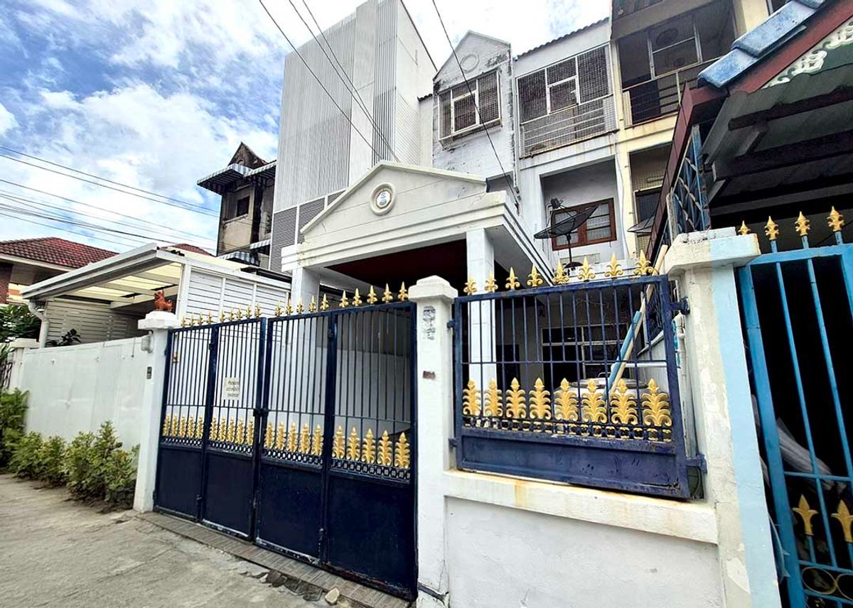 ขายทาวน์โฮม 3 ชั้น หมู่บ้านถาวร วิลล่า 📍 ซอยถาวรวิลล่า 1 ถนนพหลโยธิน ทำเลติด BTS – รูปที่ 3
