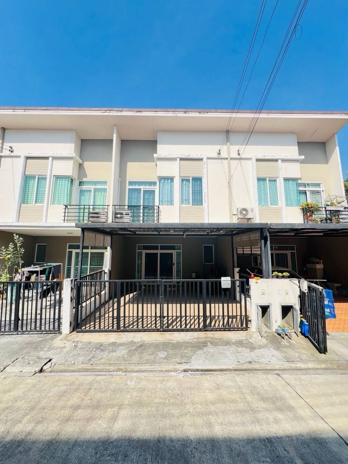 ขาย ทาวน์โฮม 2 ชั้น หมู่บ้าน คาซ่า ซิตี้ ดอนเมือง (Casa City Donmuang) ใกล้สนามบินดอนเมือง 