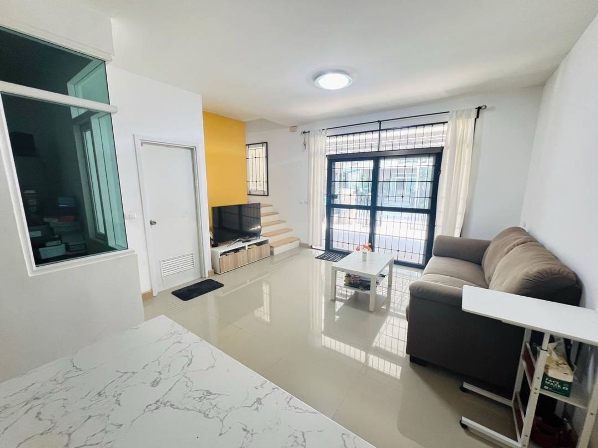 ขาย ทาวน์โฮม 2 ชั้น หมู่บ้าน คาซ่า ซิตี้ ดอนเมือง (Casa City Donmuang) ใกล้สนามบินดอนเมือง  – รูปที่ 2