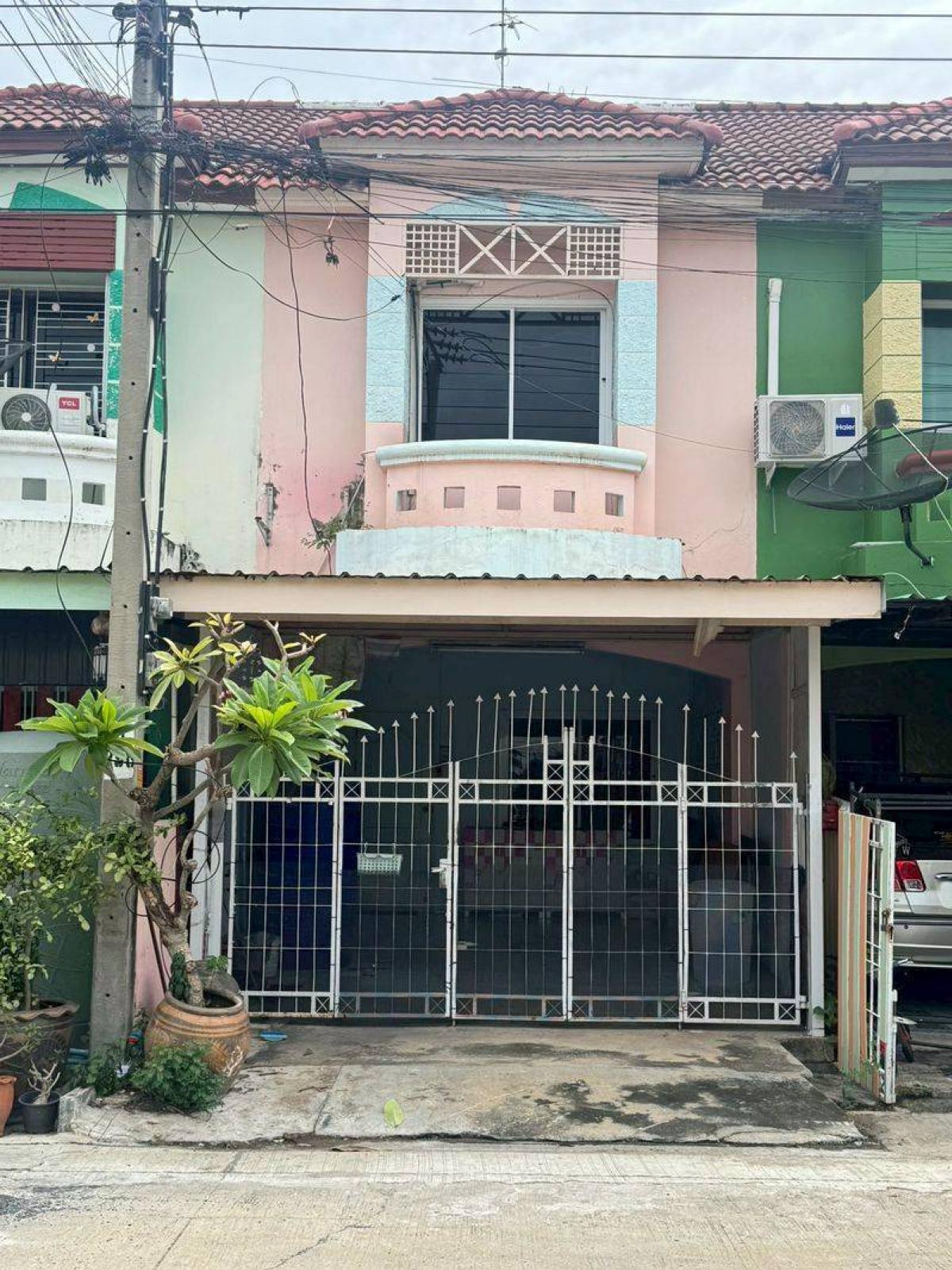 For Sale Townhouse/Townhome  , Baan Piya Wararom 3  , newly renovated , Sai Noi , Sai Noi , Nonthaburi , CX-127063