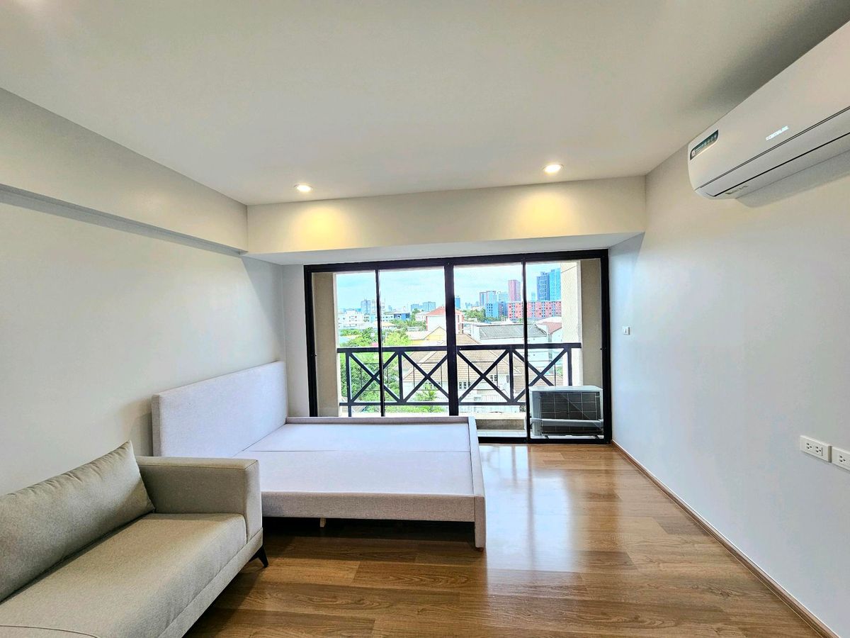Condo size 30+, near Ramkhamhaeng University, installments starting at 8,500 baht, free 4, accessible electrical appliances, accessing important roads along Ram Inthra -Ramkhamhaeng - Rama 9 Condo size 30+, near Ramkhamhaeng University, installments starting at 8,500 baht, free 4, accessible electrical appliances, accessing important roads along Ram Inthra -Ramkhamhaeng - Rama 9