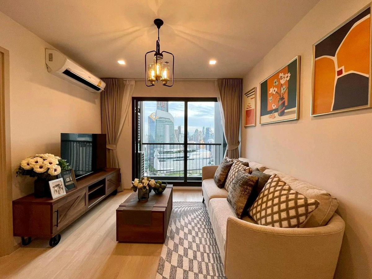 Life One Wireless / BTS Ploenchit / Sale with tenant Life One Wireless / BTS Ploenchit / Sale with tenant