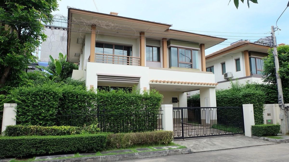 🏠✨ Selling Setthasiri, Soi Ratchawinit, addicted to Mega Bangna 🏠✨ Selling Setthasiri, Soi Ratchawinit, addicted to Mega Bangna