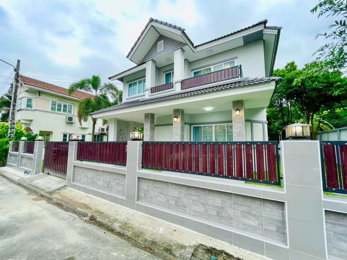 Sriracha 2 -story house for sale, Prem Wara Village New renovation, both minimal style