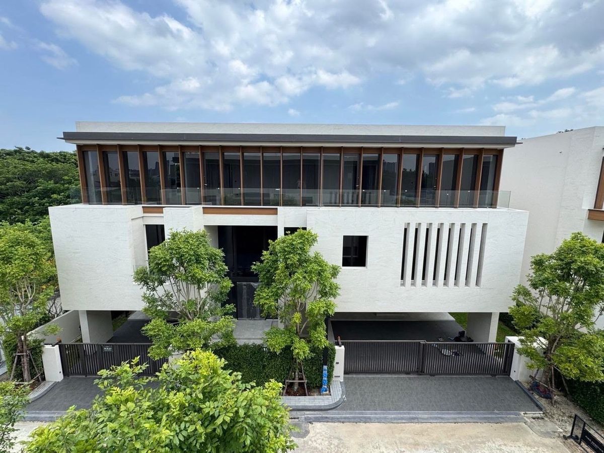 🏡 Urgent Sale! Brand-New Luxury Home at Park Heritage, Pattanakarn 20