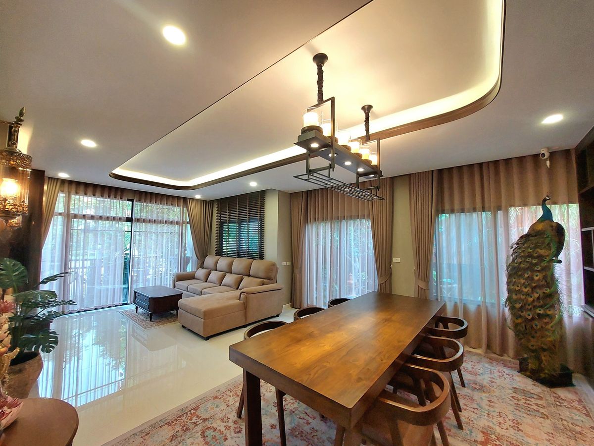 😊🏡 ให้เช่า แกรนด์บริทาเนีย พระราม9-กรุงเทพกรีฑา ตกแต่งสวย โลเคชั่นดี พื้นที่ใช้สอยกว้างขวาง 😊🏡 ให้เช่า แกรนด์บริทาเนีย พระราม9-กรุงเทพกรีฑา ตกแต่งสวย โลเคชั่นดี พื้นที่ใช้สอยกว้างขวาง