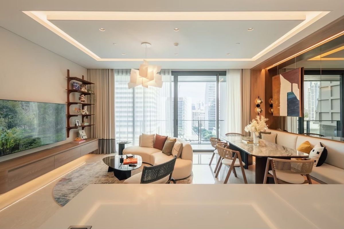 Rental : The Residences At Sindhorn Kempinski Hotel Bangkok , 2 Bed 3 Bath , 158 Sq.m , 10th Floor