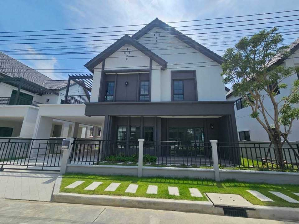 ให้เช่า บ้านเดี่ยว เซนโทร บางนา 280 ตรม 60 ตรว ใกล้ เมกะบางนา ให้เช่า บ้านเดี่ยว เซนโทร บางนา 280 ตรม 60 ตรว ใกล้ เมกะบางนา