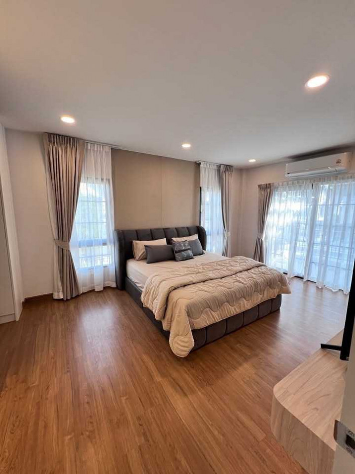 ให้เช่า บ้านเดี่ยว เซนโทร บางนา 280 ตรม 60 ตรว ใกล้ เมกะบางนา – รูปที่ 3